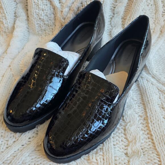 NIB Easy Spirit Women's Geneva Black Croc Patent Leather Lug Sole Loafers Sz 11 - Picture 1 of 4